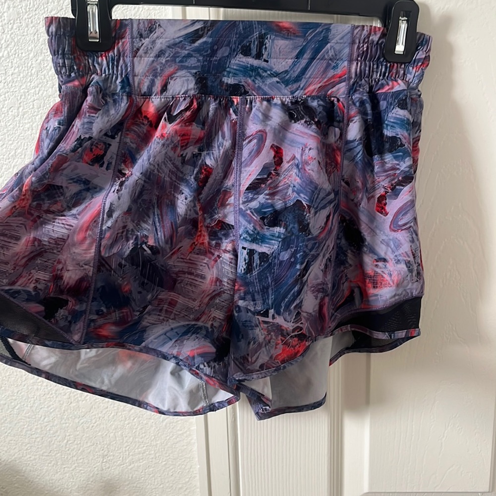 Lululemon Hotty Hots, High rise 4”